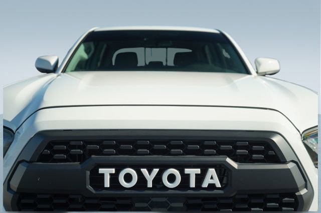 Used 2020 Toyota Tacoma SR5 image 35