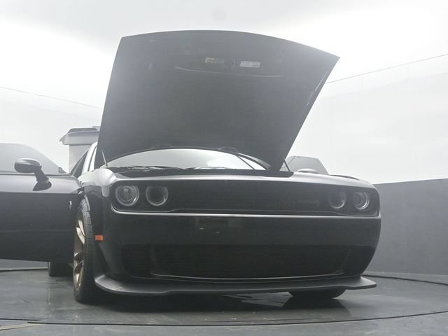 Used 2020 Dodge Challenger SRT Hellcat w/ Plus Package RWD image 59