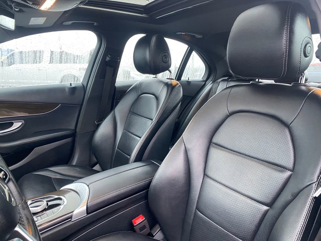 Used 2019 Mercedes-Benz C 300 Sedan image 10