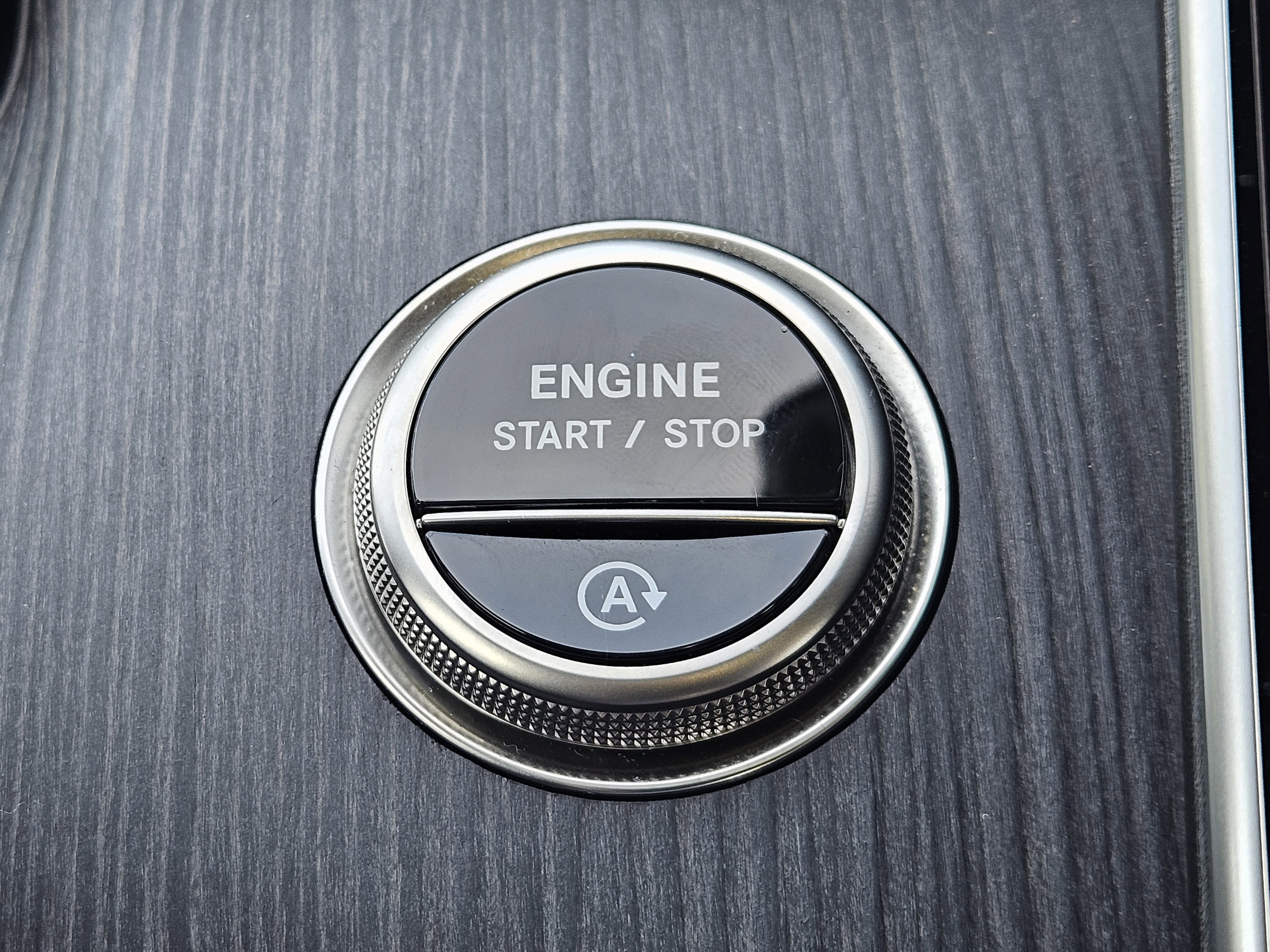 Certified 2025 Mercedes-Benz C 300 Sedan image 22