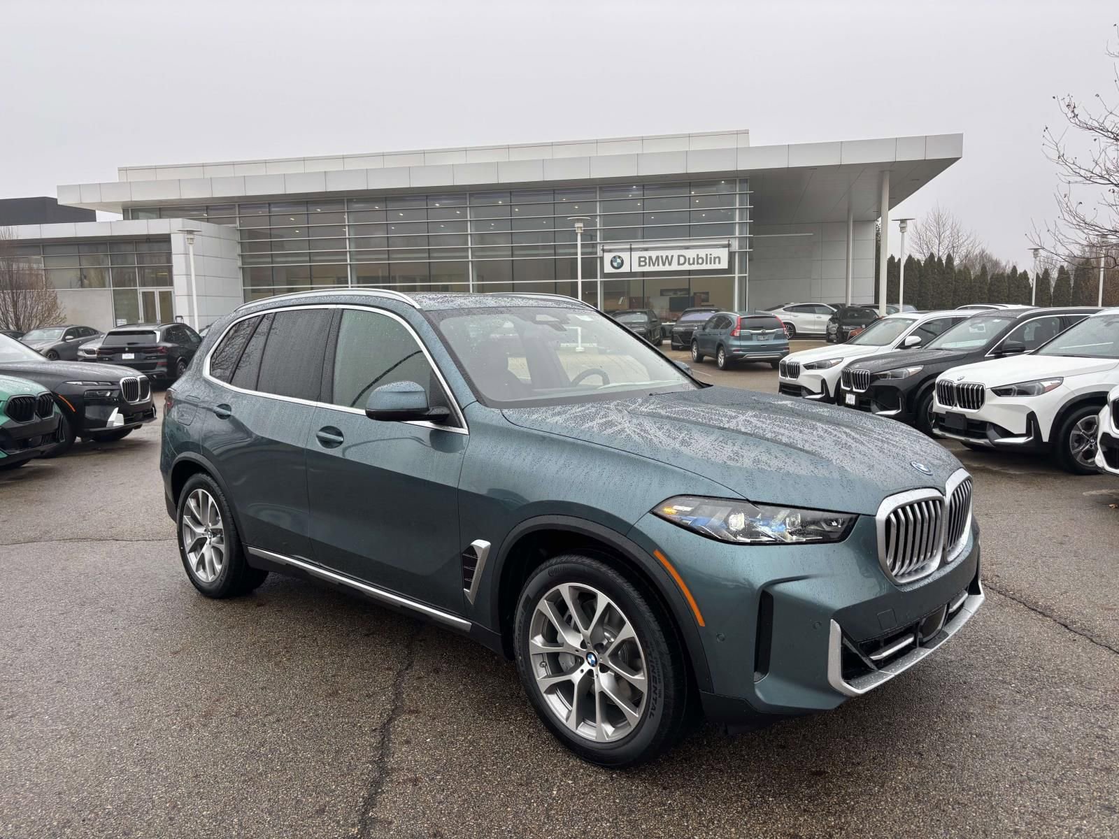 New 2026 BMW X5 xDrive50e w/ Premium Package image 1
