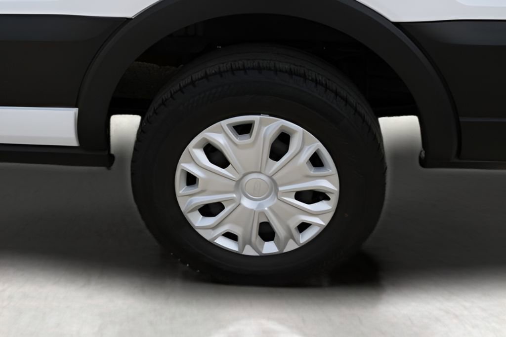 Used 2023 Ford Transit 350 XLT RWD image 9