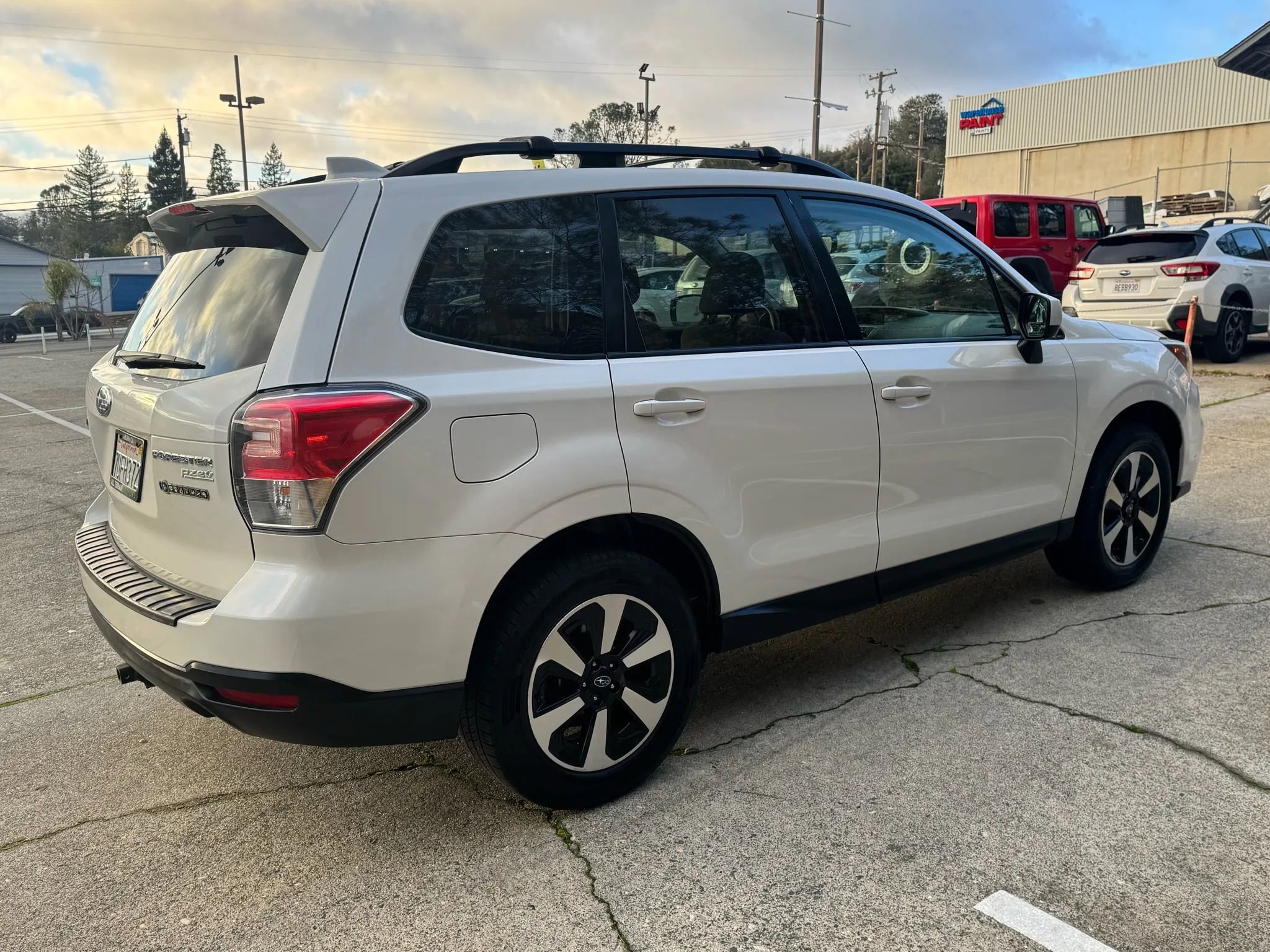 Used 2017 Subaru Forester 2.5i Premium w/ All-Weather Package image 8