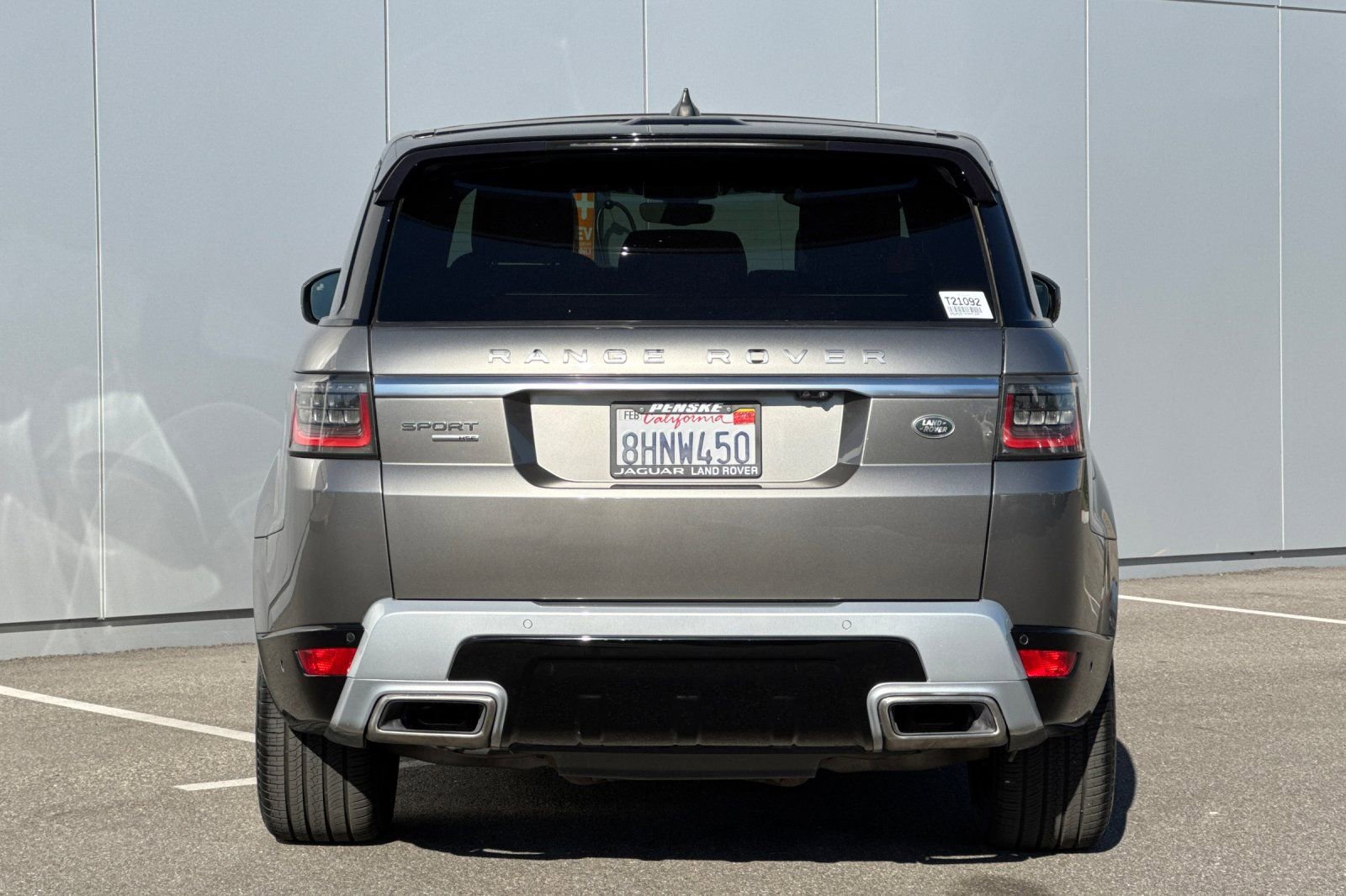 Used 2019 Land Rover Range Rover Sport HSE image 4