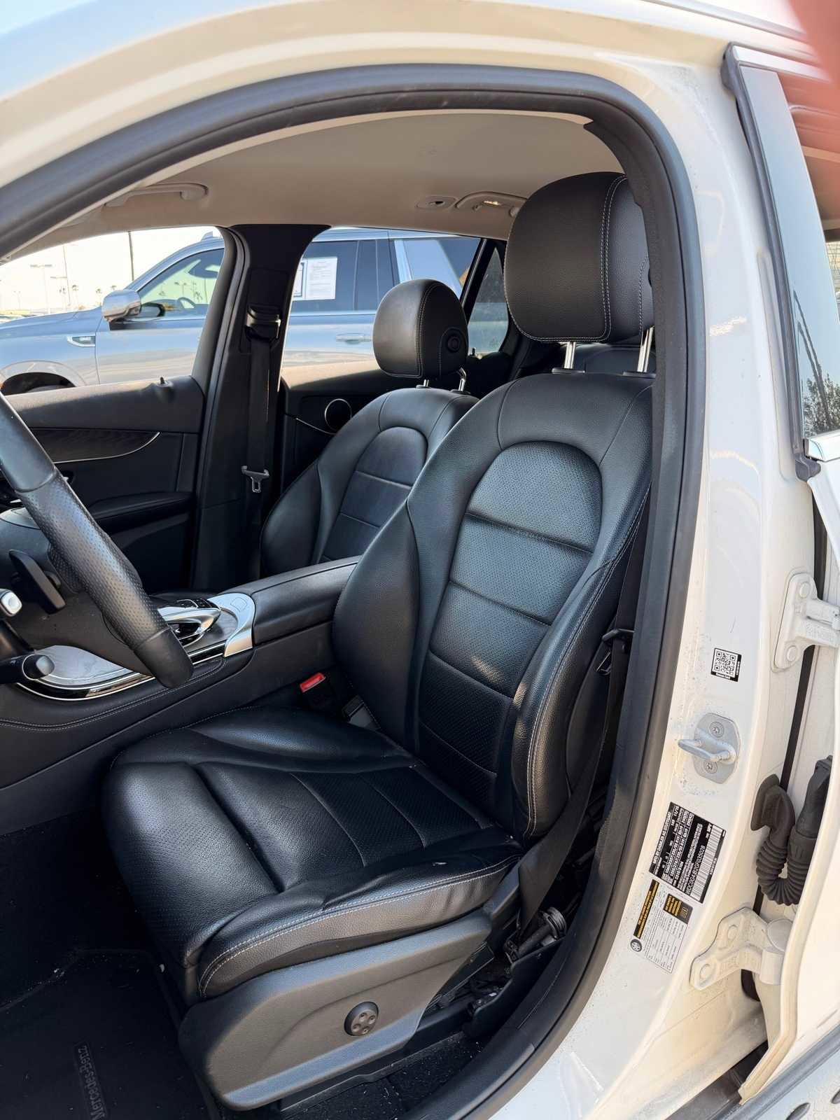 Used 2016 Mercedes-Benz GLC 300 image 9