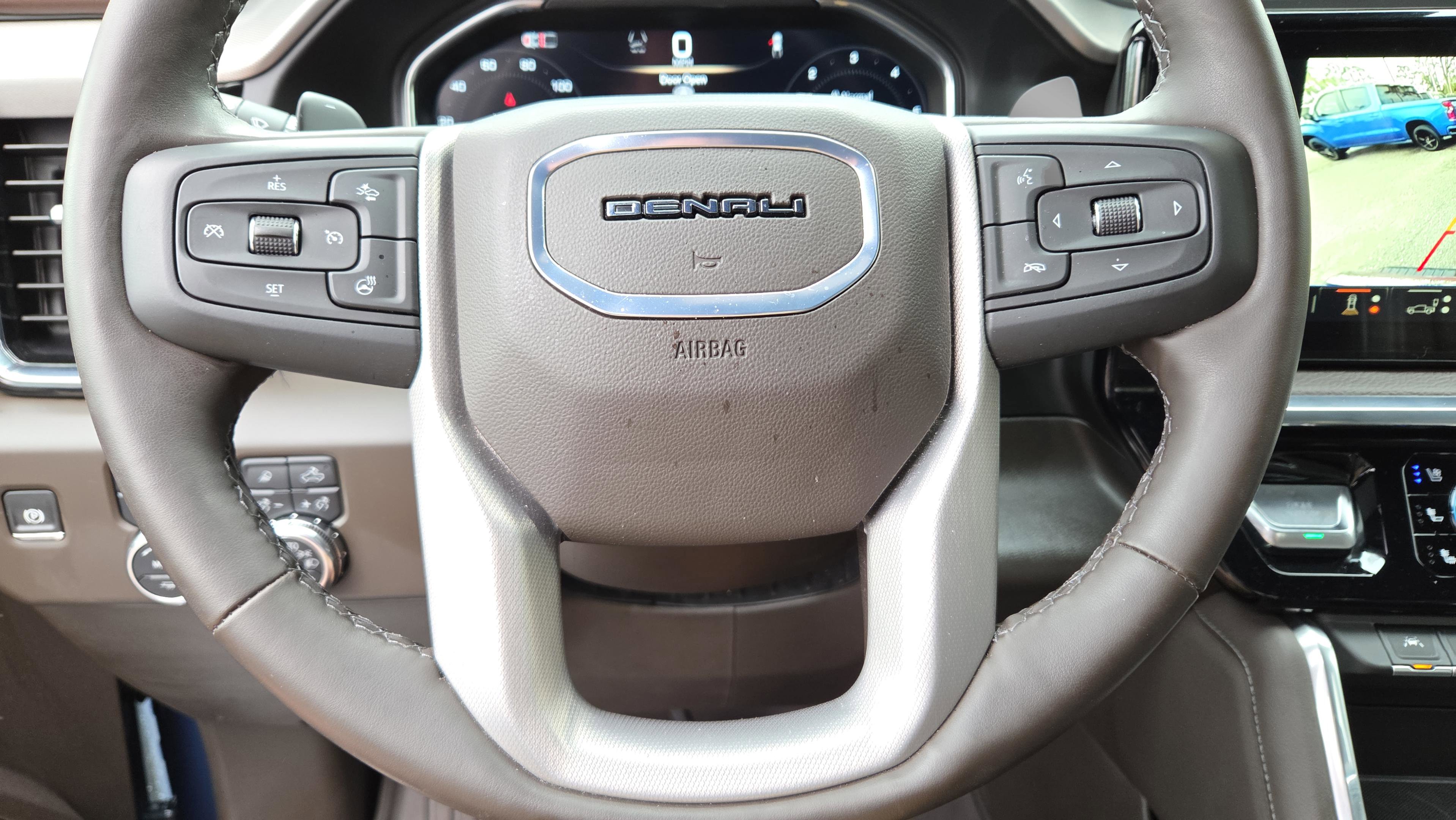 Certified 2025 GMC Sierra 1500 Denali image 29