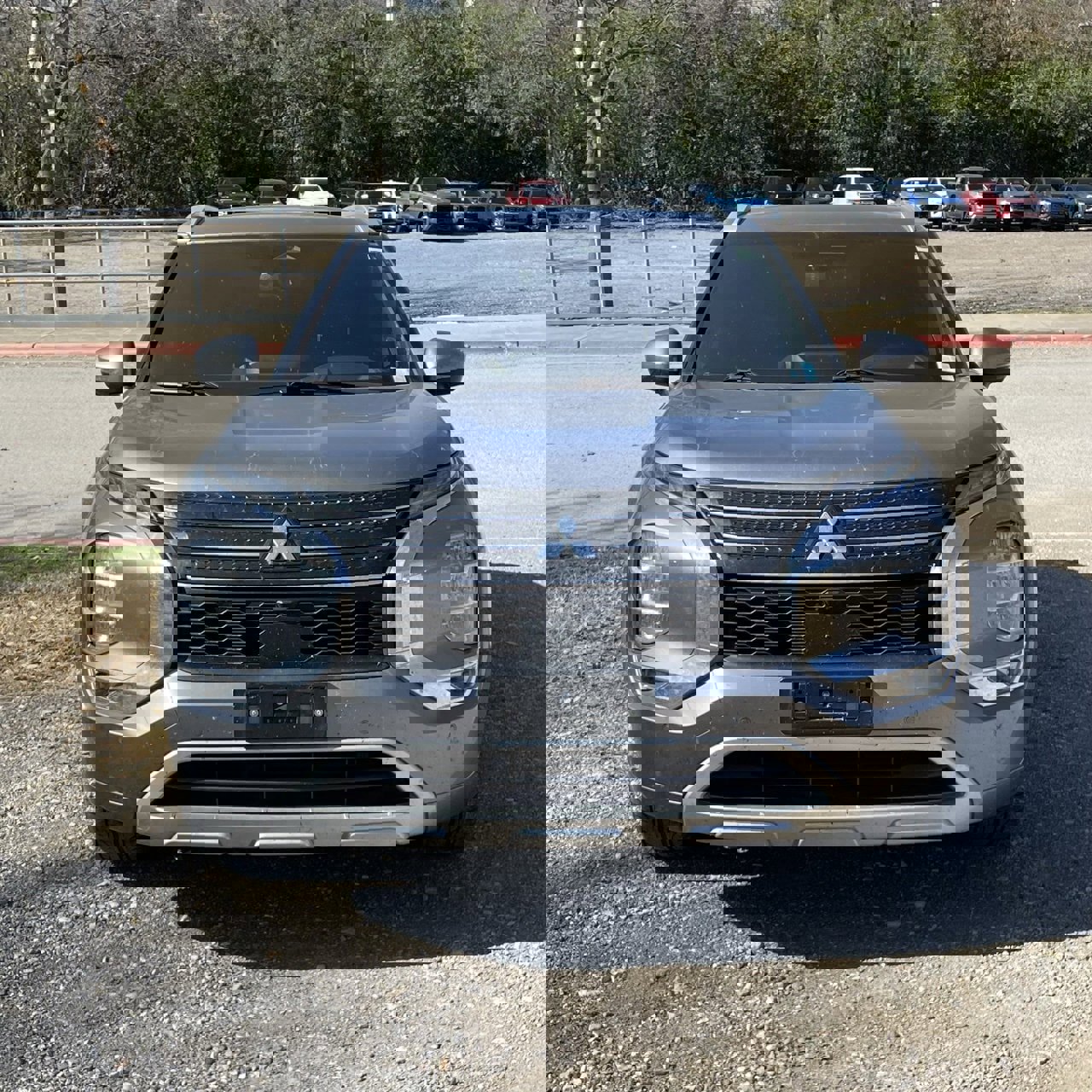 Used 2022 Mitsubishi Outlander SEL image 2