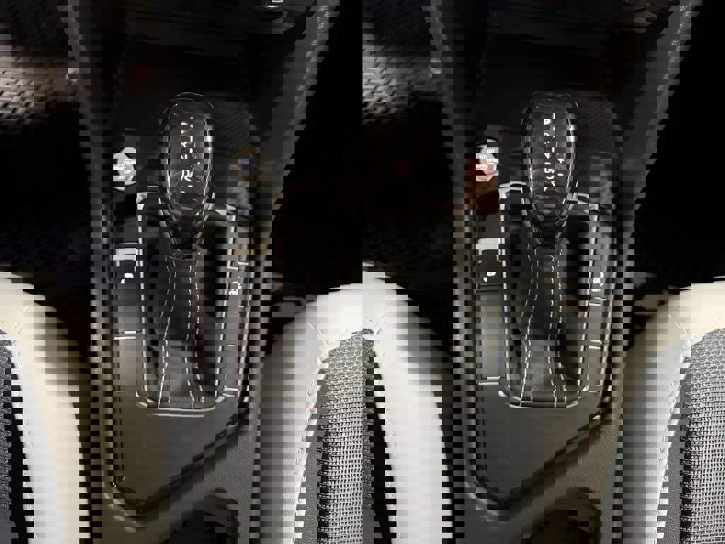 New 2026 Volkswagen Taos S image 23