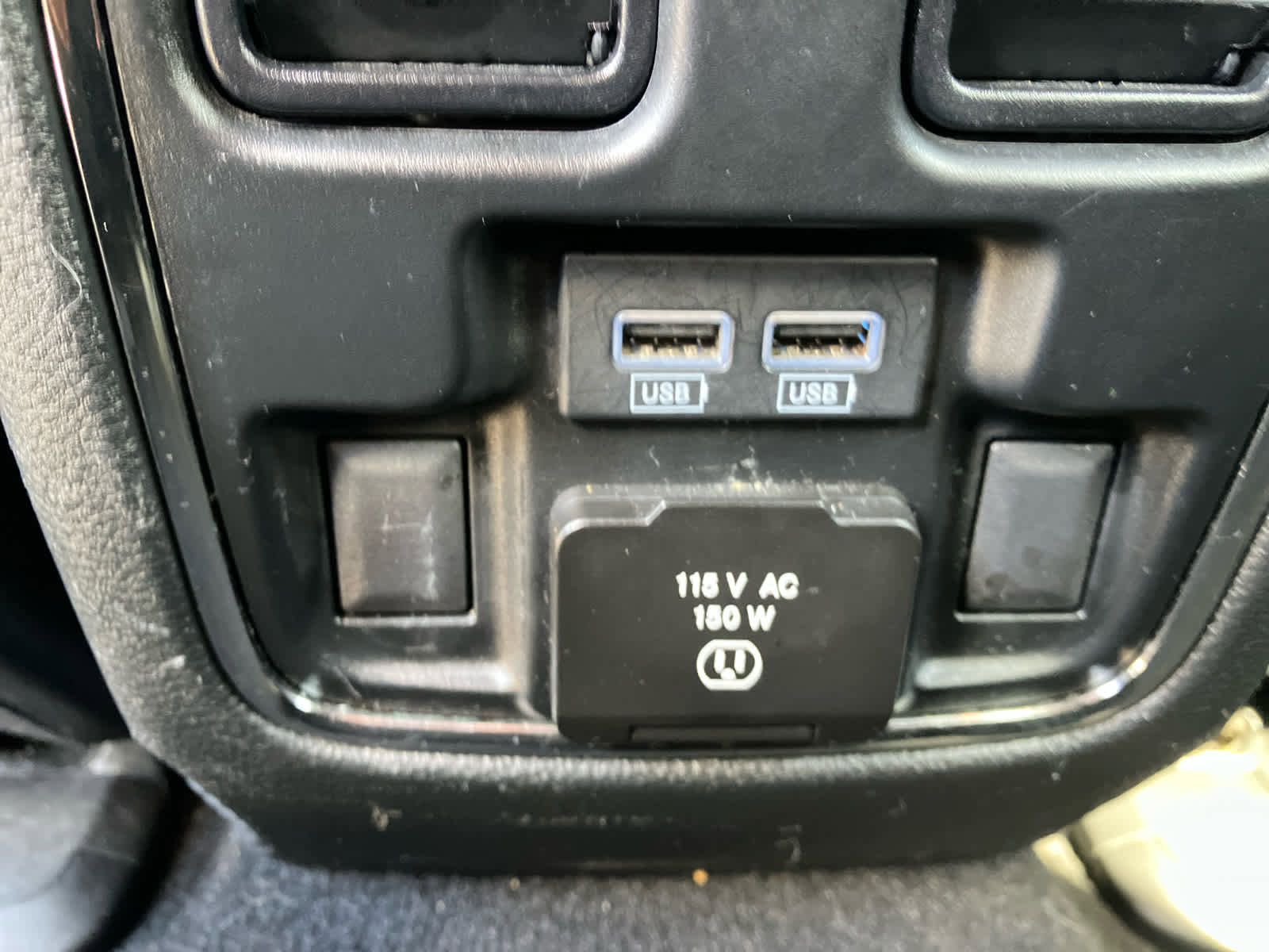 Used 2021 Jeep Grand Cherokee Limited image 35
