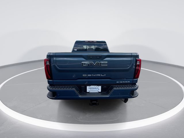 Used 2025 GMC Sierra 2500 Denali Ultimate w/ Max Trailering Package AWD/4WD image 7