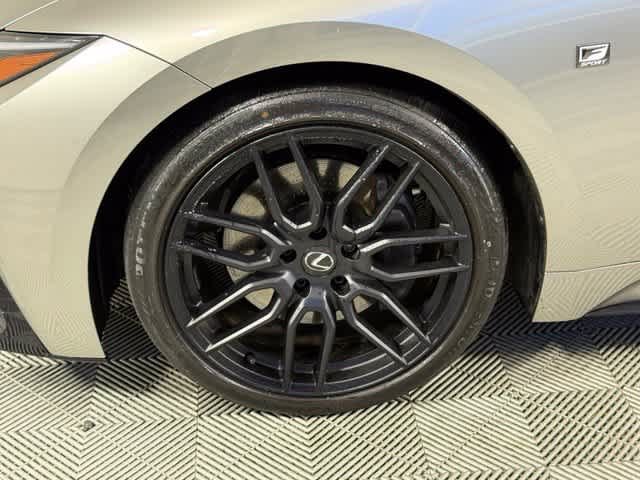 Used 2023 Lexus IS 350 F Sport RWD image 14