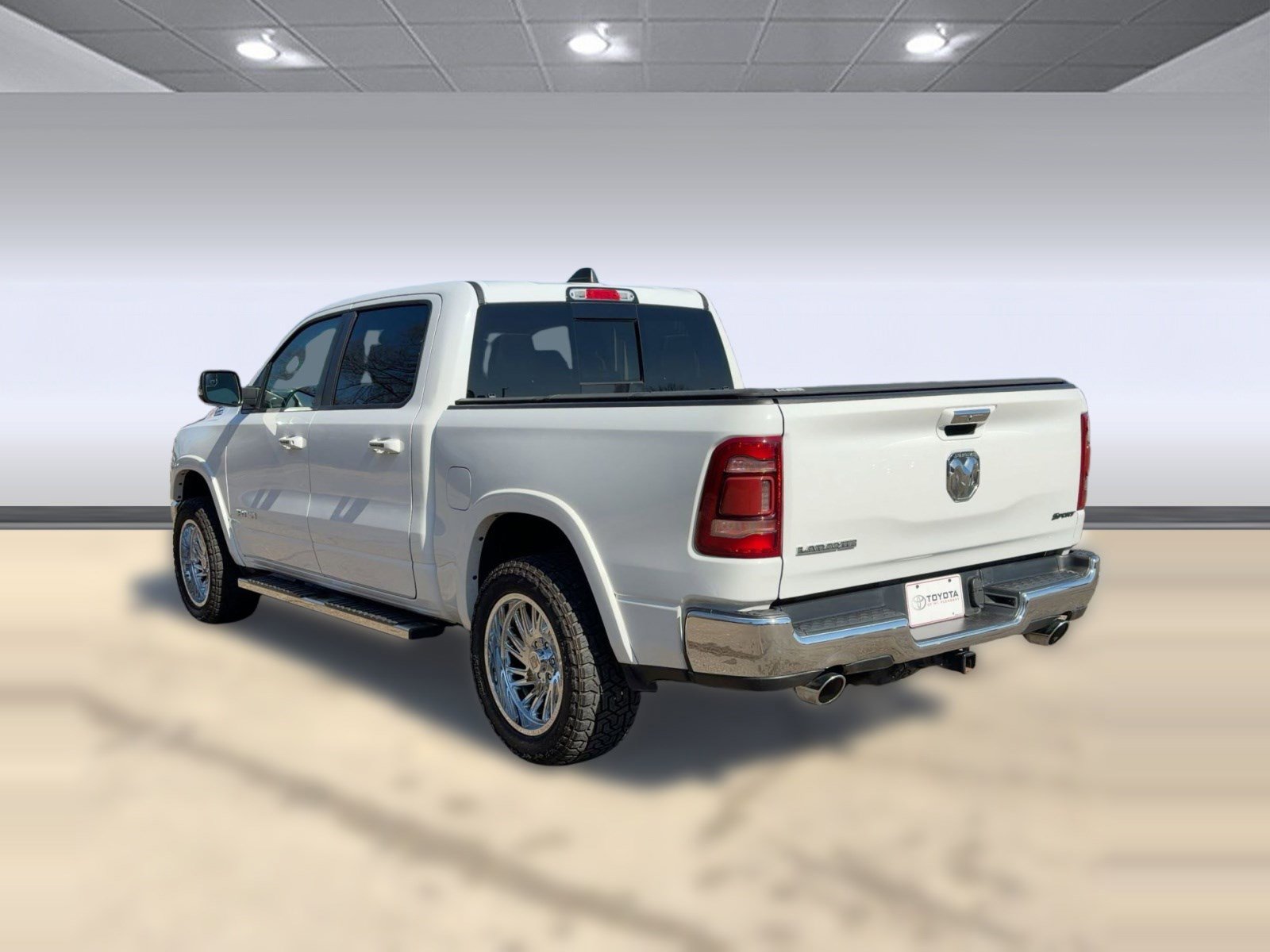 Used 2021 RAM 1500 Laramie image 3
