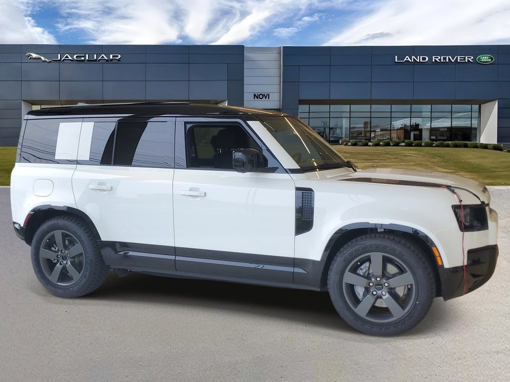 New 2026 Land Rover Defender 110 X-Dynamic SE AWD/4WD image 3