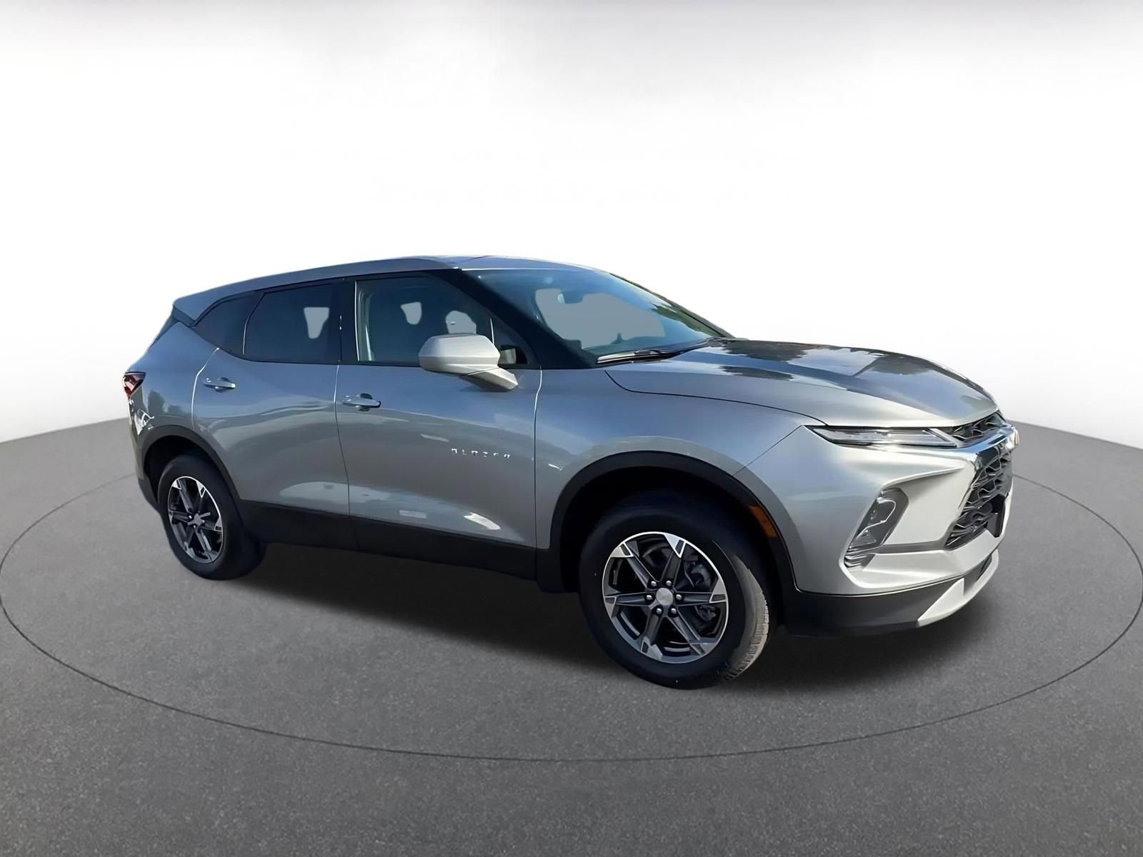Used 2025 Chevrolet Blazer LT video 2