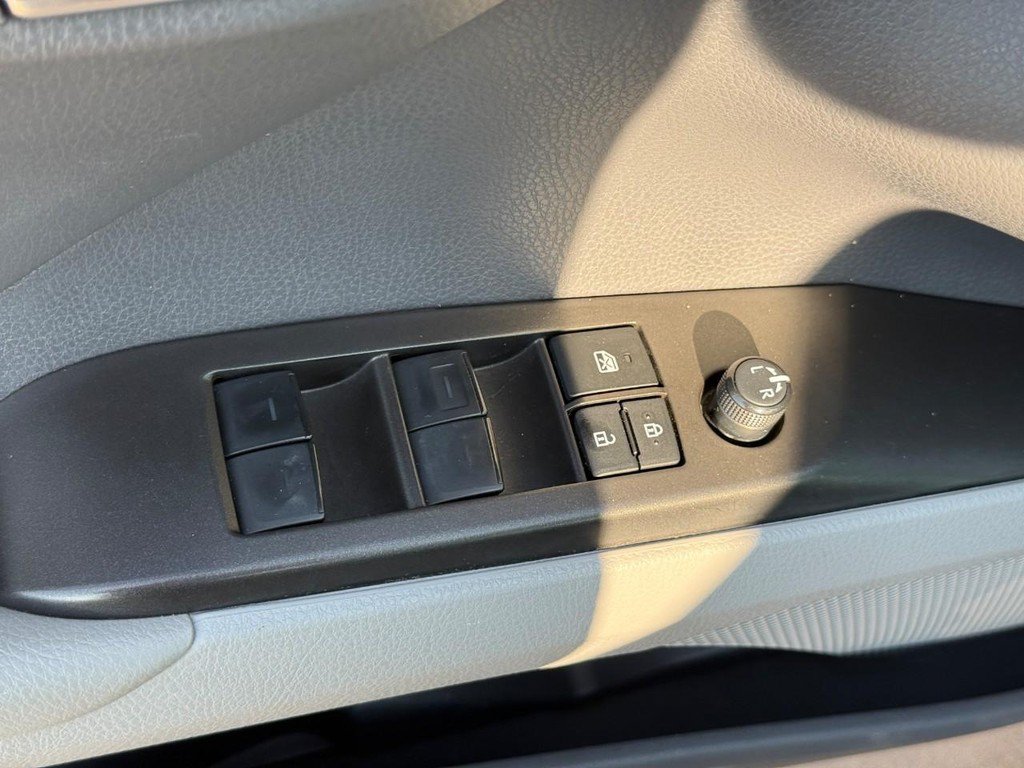 Certified 2024 Toyota Camry SE w/ Convenience Package FWD image 19
