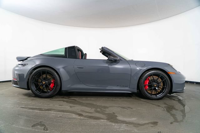 Used 2025 Porsche 911 Targa 4 GTS AWD/4WD image 9