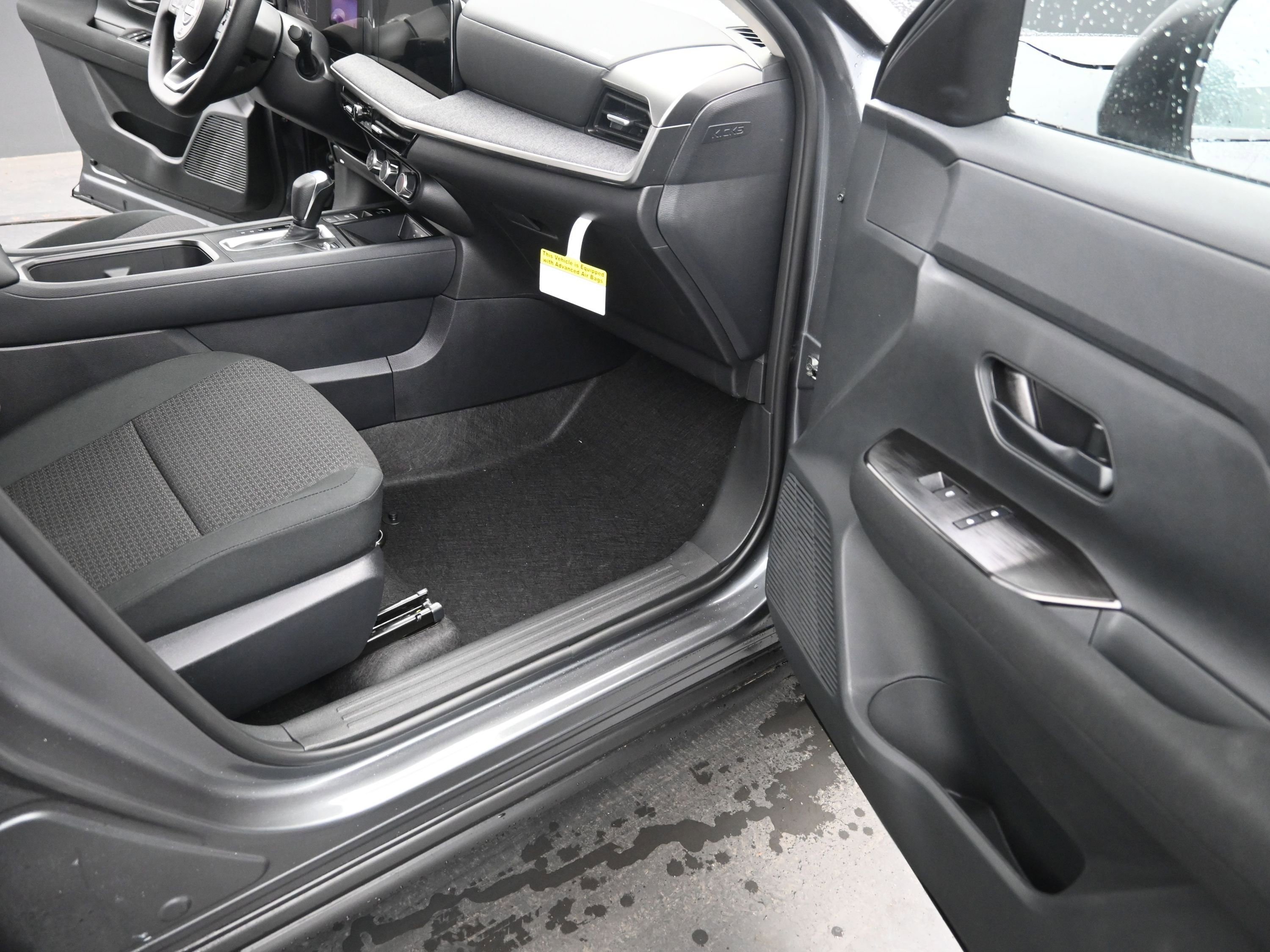 New 2026 Nissan Kicks S image 20