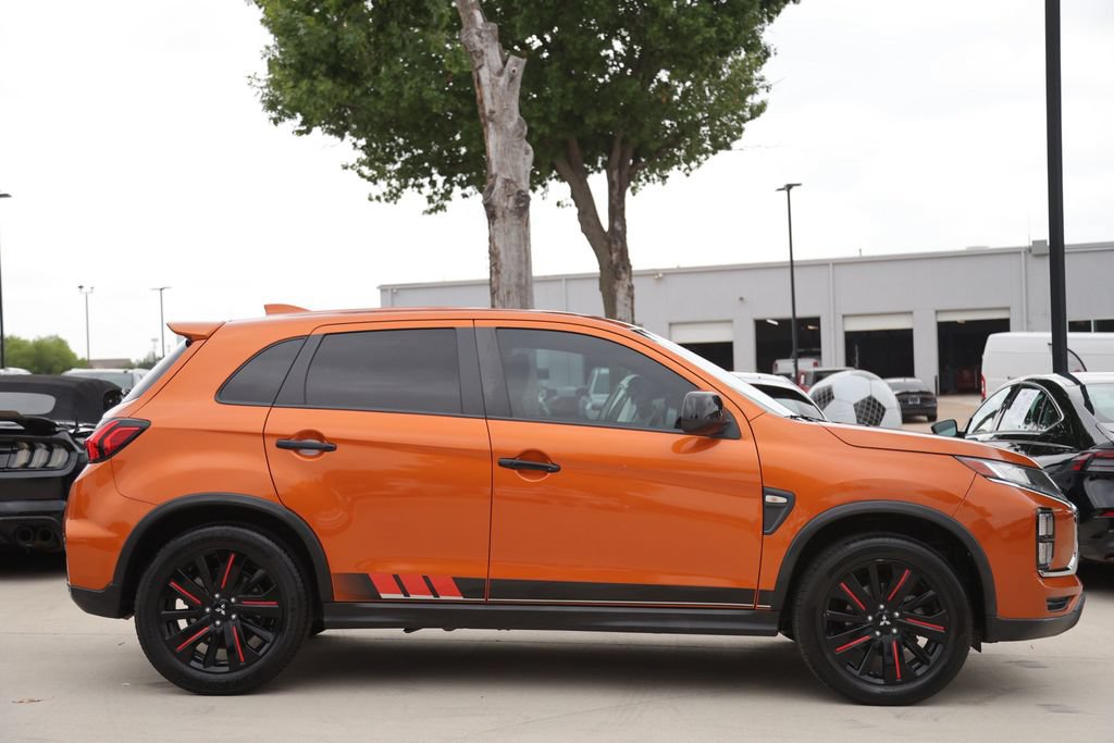 Used 2021 Mitsubishi Outlander Sport Black Edition FWD image 3