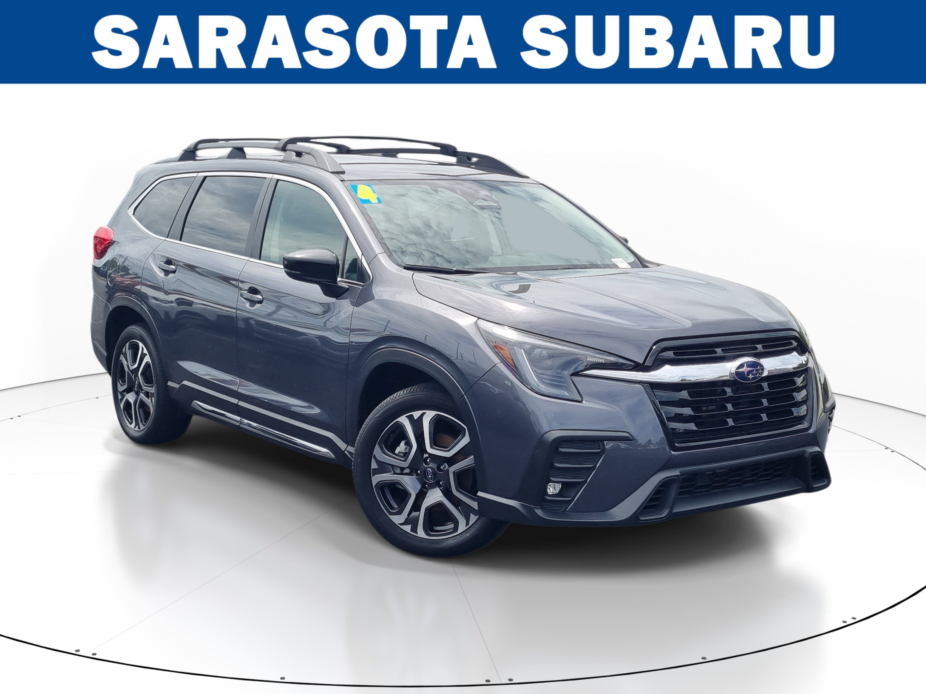 Used 2024 Subaru Ascent Limited AWD/4WD image 1