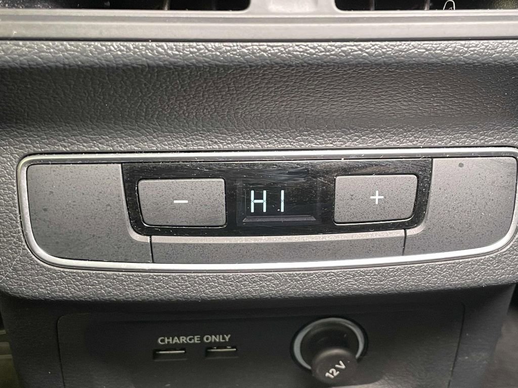 Used 2022 Audi Q5 2.0T Premium image 24