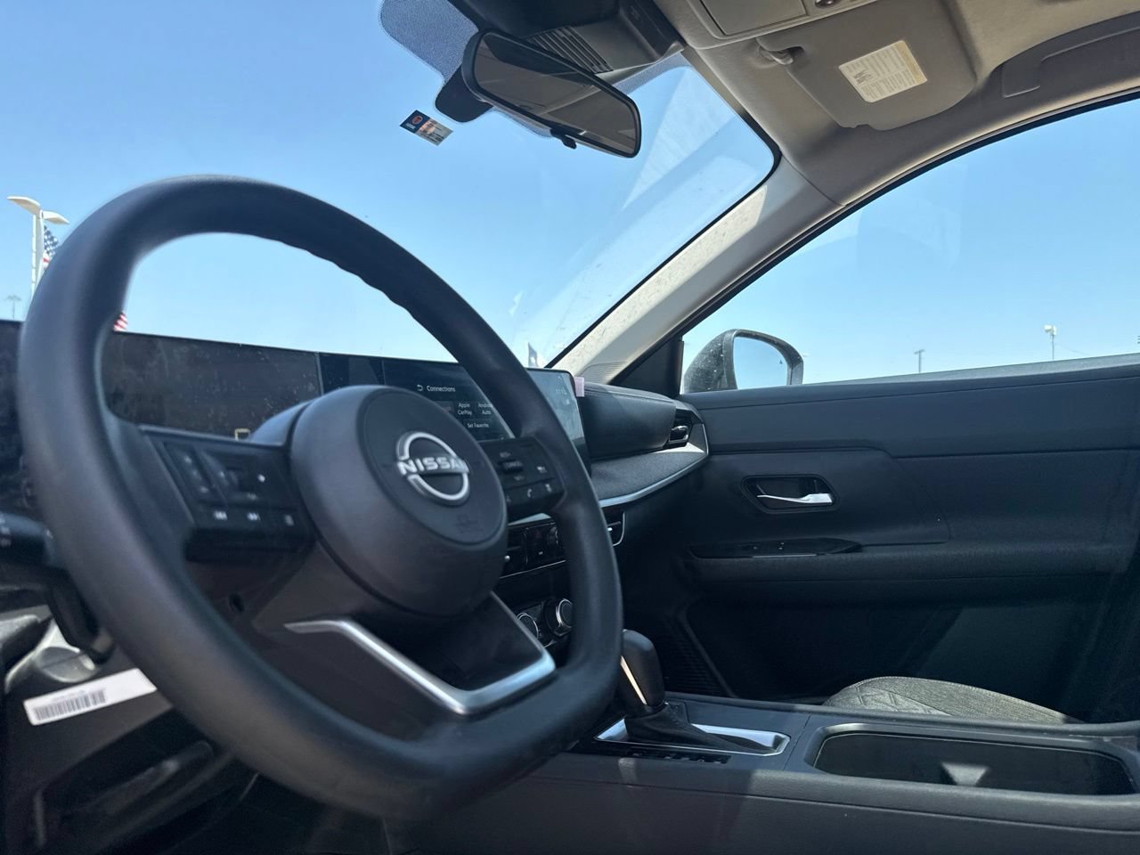 Certified 2025 Nissan Kicks SV w/ SV Premium Package FWD image 36