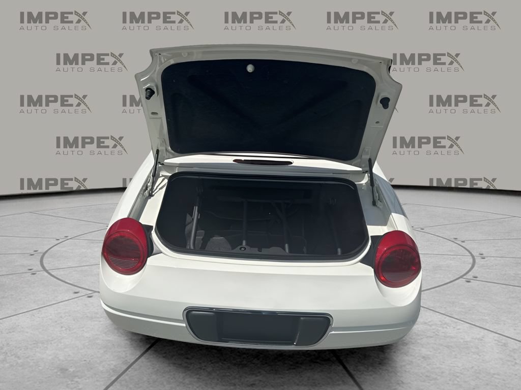 Used 2002 Ford Thunderbird RWD image 24