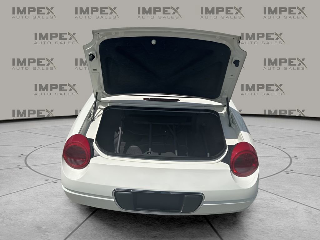 Used 2002 Ford Thunderbird RWD image 24