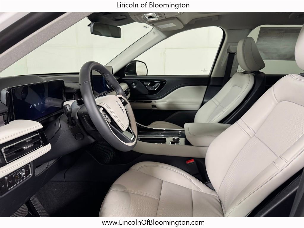 New 2026 Lincoln Aviator AWD image 23