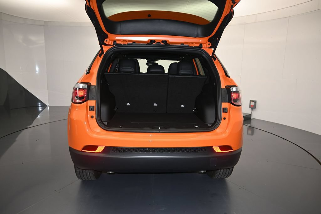 New 2026 Jeep Compass Latitude AWD/4WD image 24