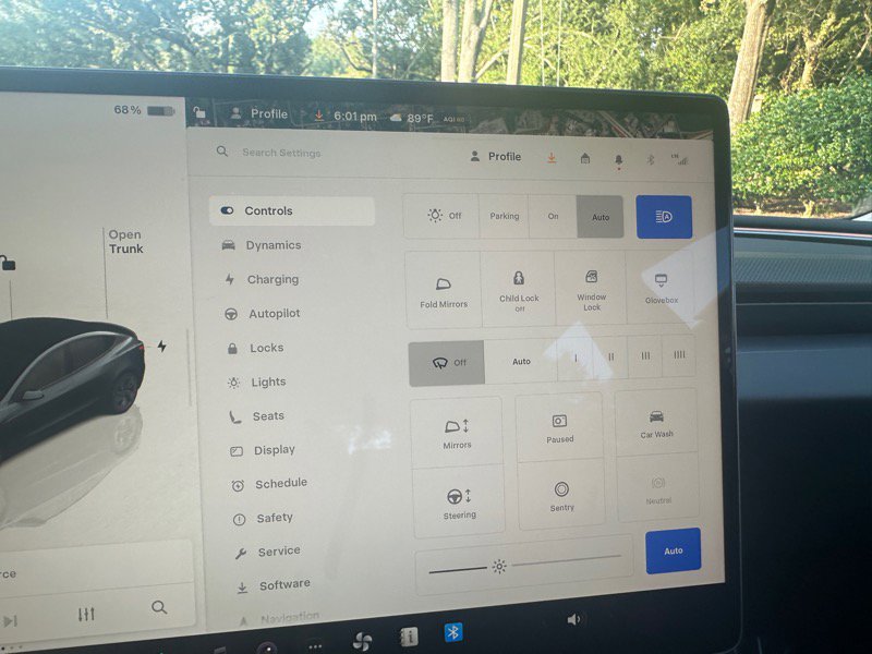 Used 2024 Tesla Model 3 Performance image 31