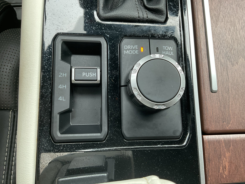 Used 2023 Toyota Tundra Capstone AWD/4WD image 27