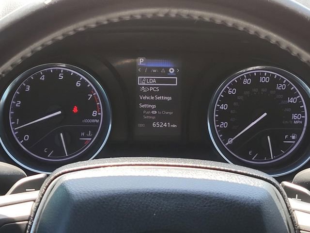 Used 2020 Toyota Camry SE w/ Carpet Mat Package image 26