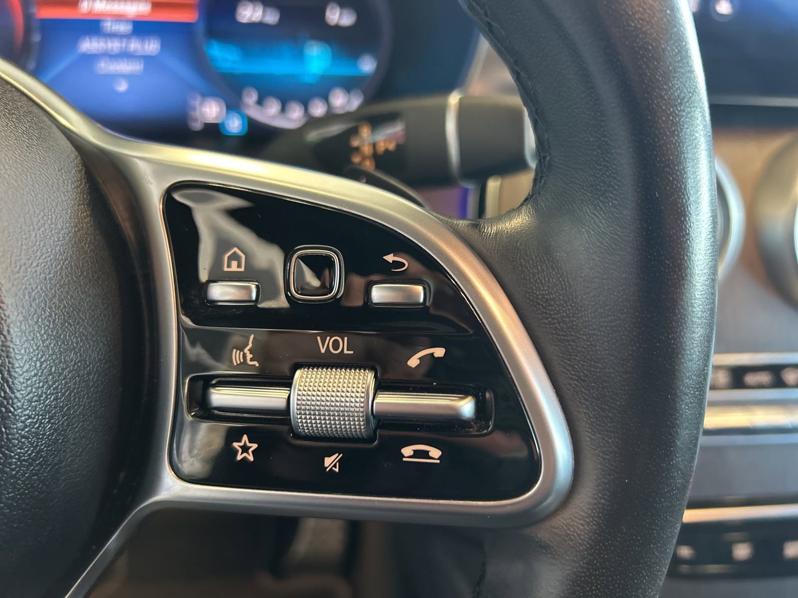 Used 2021 Mercedes-Benz GLC 300 4MATIC Coupe image 19