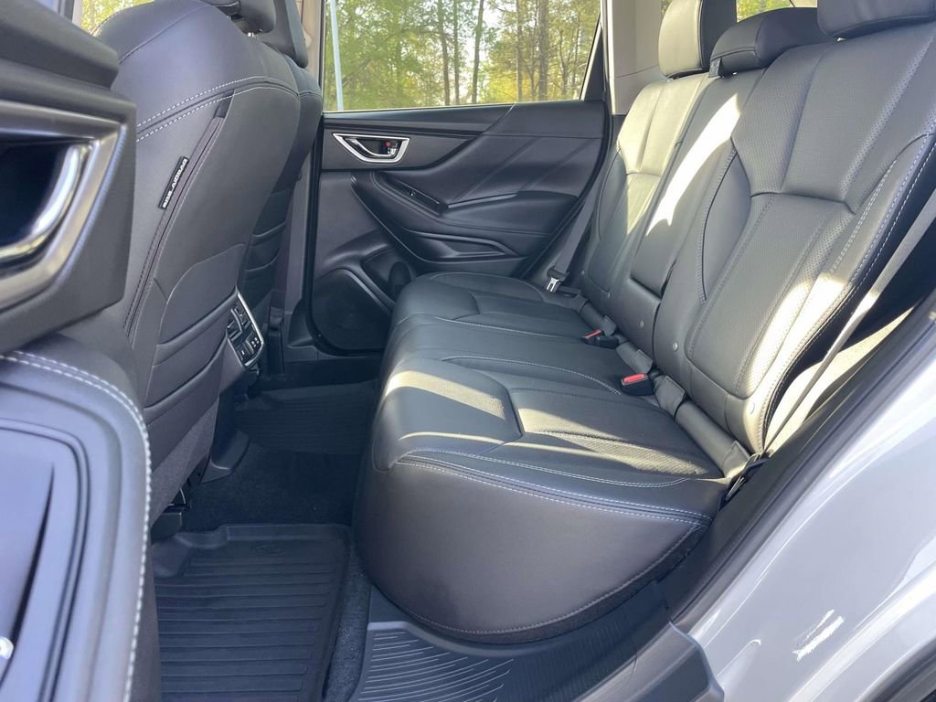 Used 2021 Subaru Forester Touring w/ Popular Package #2 image 8