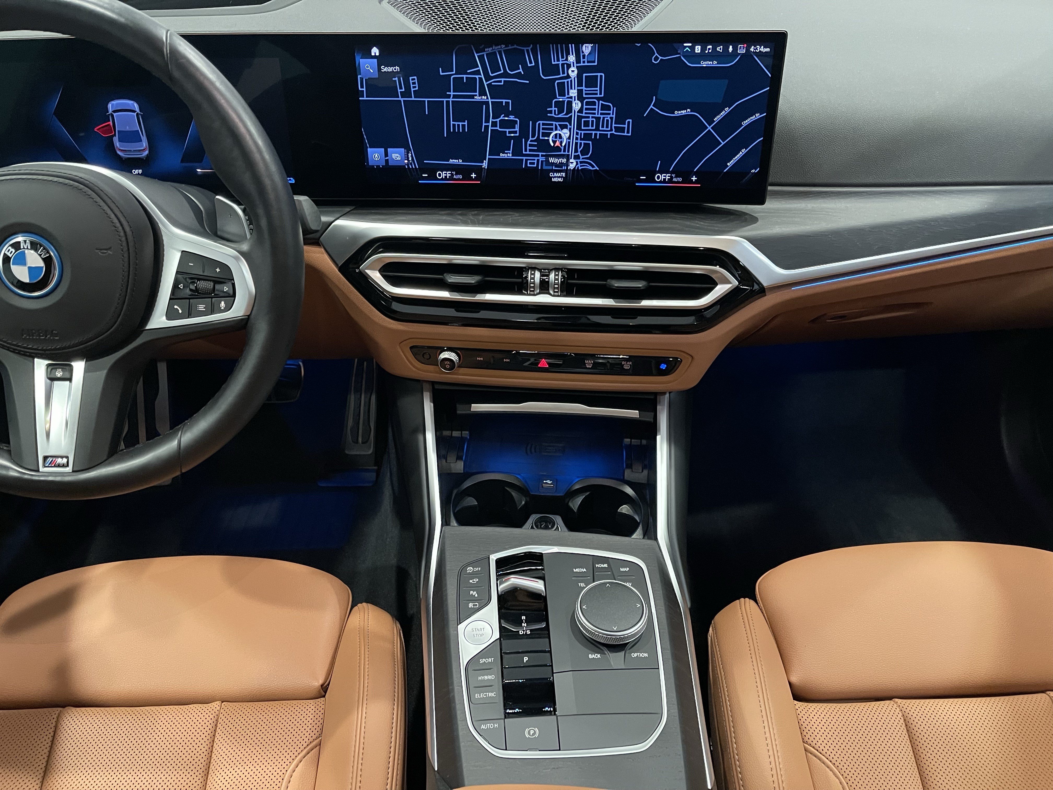 Certified 2023 BMW 330e xDrive w/ M Sport Package AWD/4WD image 17