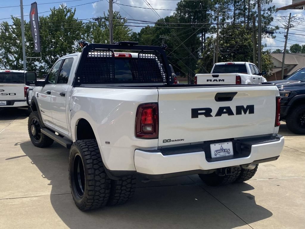 New 2026 RAM 3500 Big Horn AWD/4WD image 35