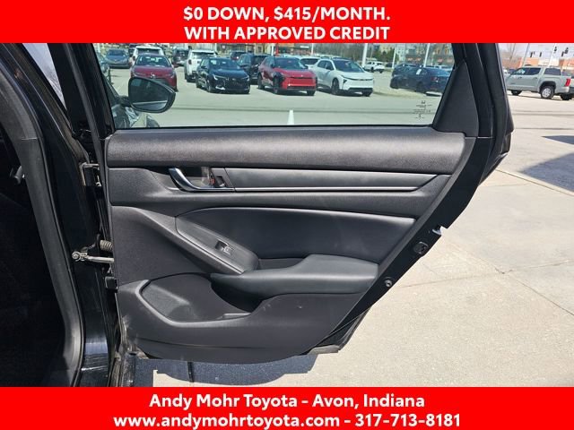 Used 2018 Honda Accord Sport image 30