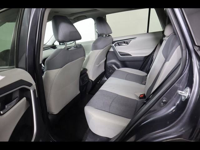 Used 2019 Toyota RAV4 XLE w/ Convenience Package AWD/4WD image 16