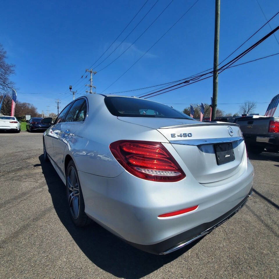Used 2019 Mercedes-Benz E 450 4MATIC Sedan image 3