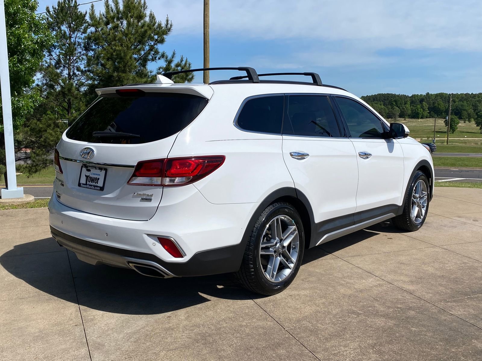 Used 2019 Hyundai Santa Fe XL image 6