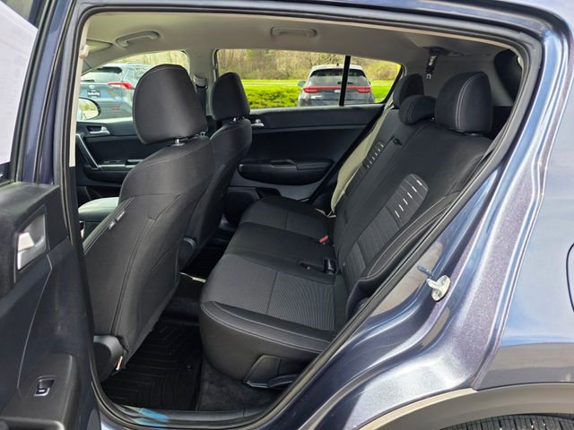 Used 2020 Kia Sportage LX w/ LX Popular Package AWD/4WD image 17