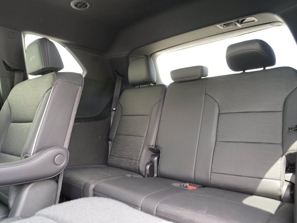 Used 2026 Buick Enclave Sport Touring AWD/4WD image 27