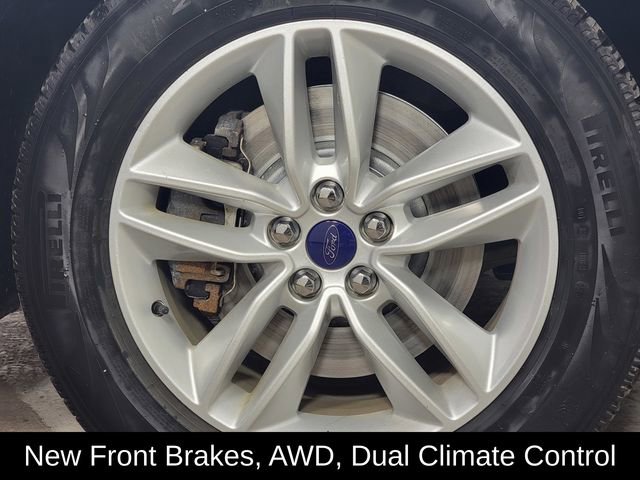 Used 2016 Ford Edge SEL image 10