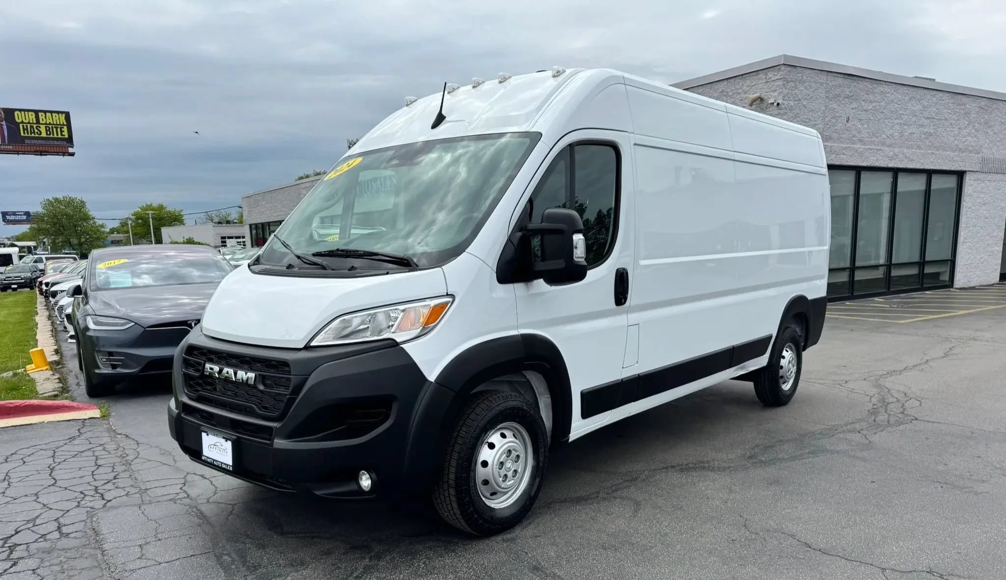 Used 2024 RAM ProMaster 2500 w/ Convenience Group