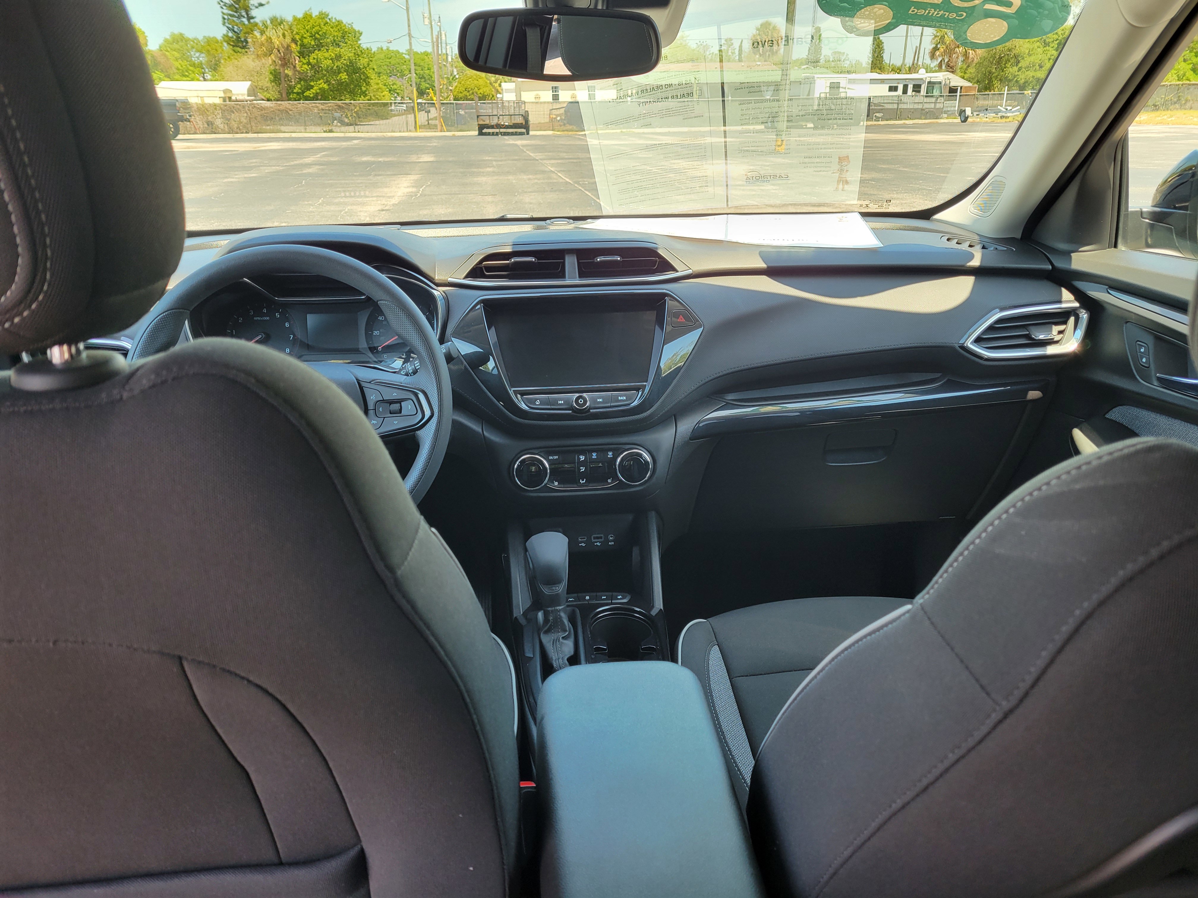 Certified 2023 Chevrolet TrailBlazer LT w/ Convenience Package FWD image 10
