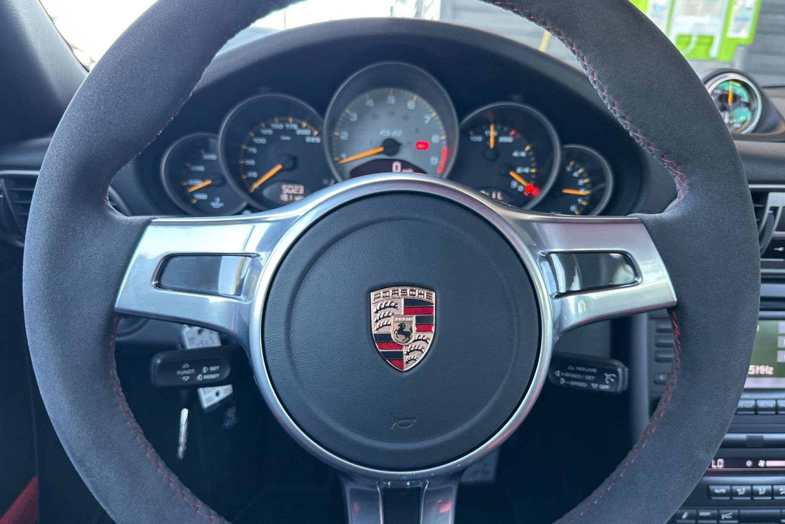 Used 2011 Porsche 911 GT3 RS 4.0 RWD image 25