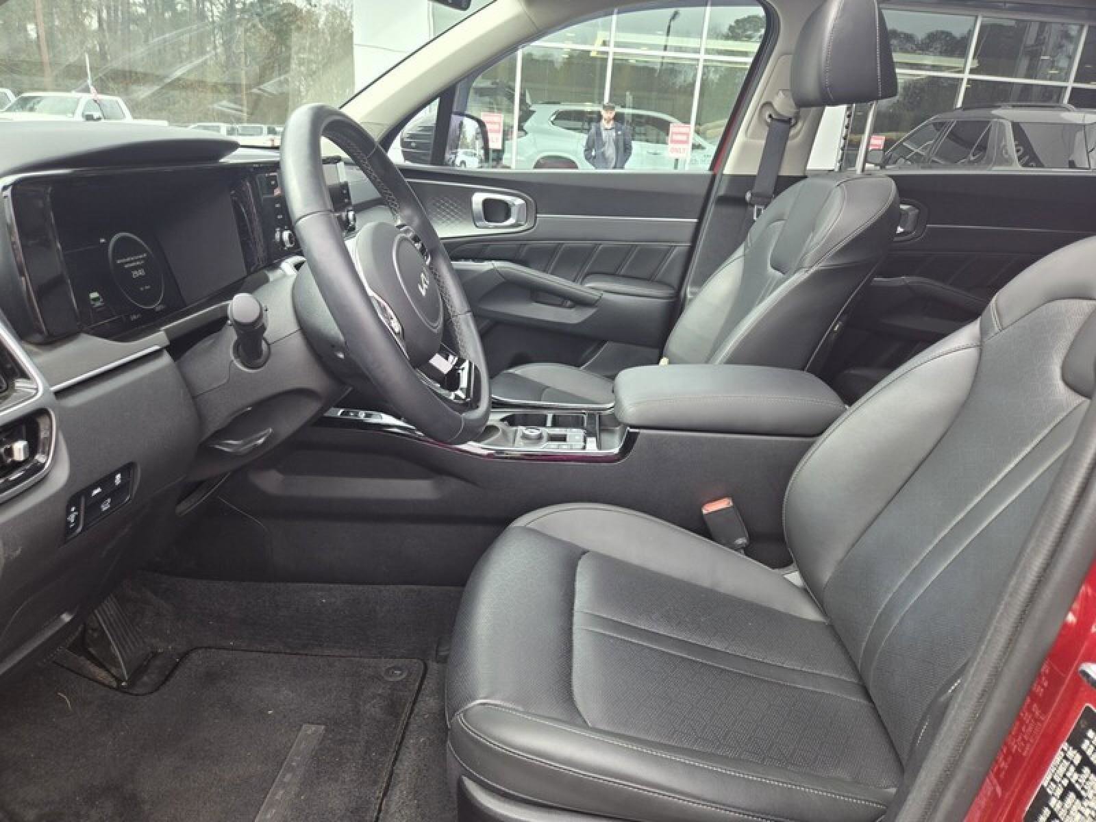 Used 2023 Kia Sorento SX image 21