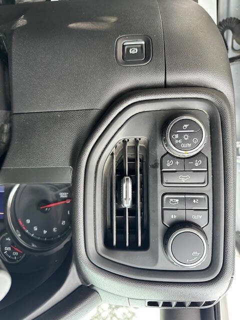 Used 2021 Chevrolet Silverado 1500 W/T w/ WT Convenience Package image 15