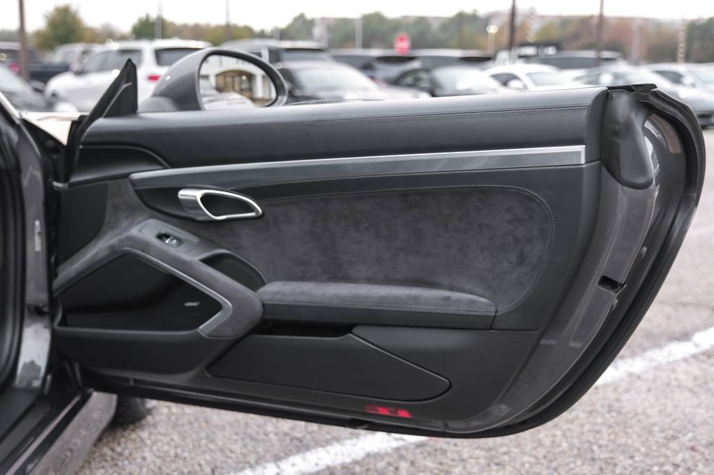 Used 2015 Porsche Boxster GTS image 47