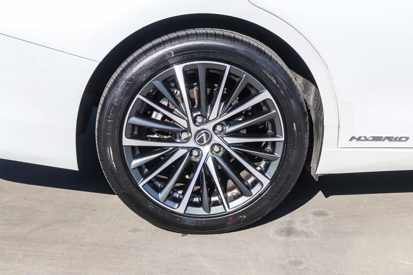 Used 2022 Lexus ES 300h w/ Premium Package FWD image 10